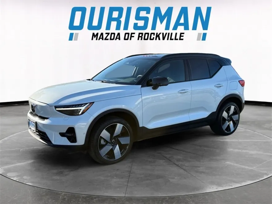2023 Volvo XC40 Recharge Ultimate photo 1
