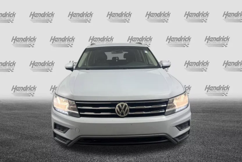 2019 Volkswagen Tiguan SE photo 1