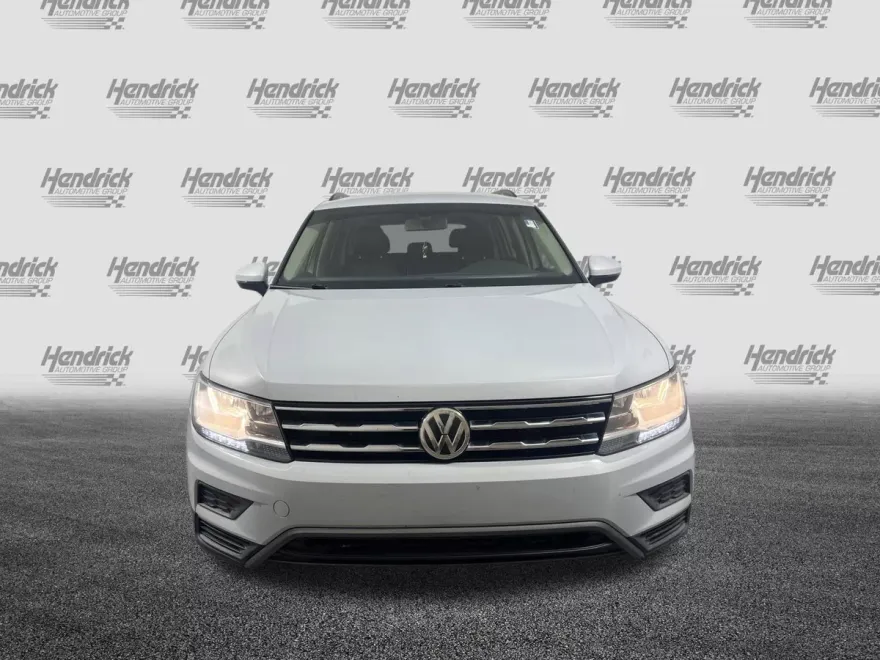 2019 Volkswagen Tiguan SE photo 1