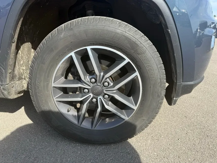 2019 Jeep Grand Cherokee Limited photo 1