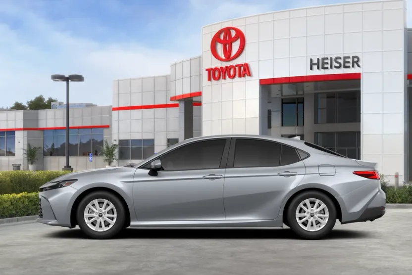 2026 Toyota Camry LE photo 1