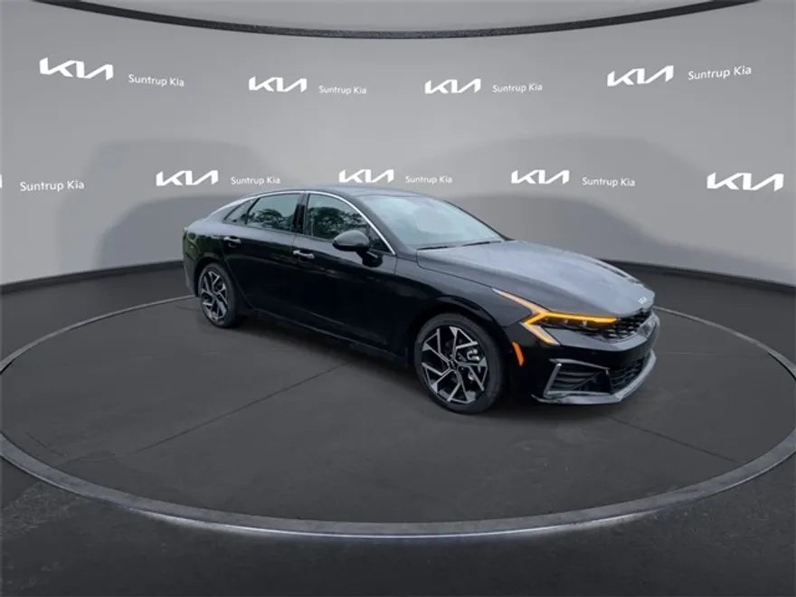 2025 Kia K5 EX photo 1