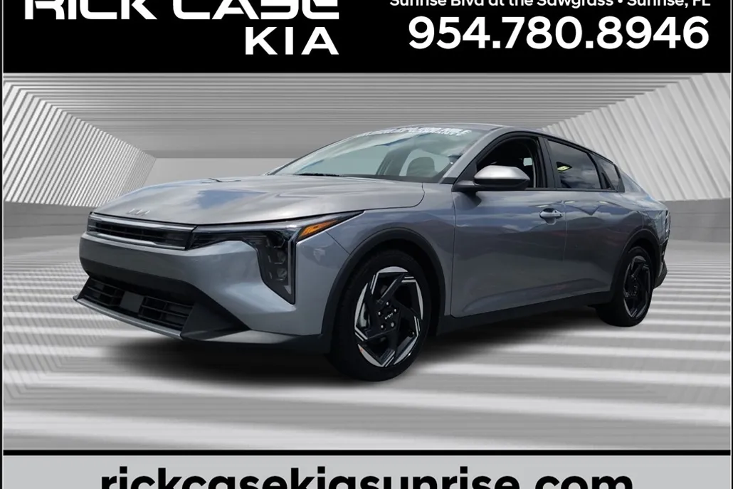 2025 Kia K4 EX photo 1