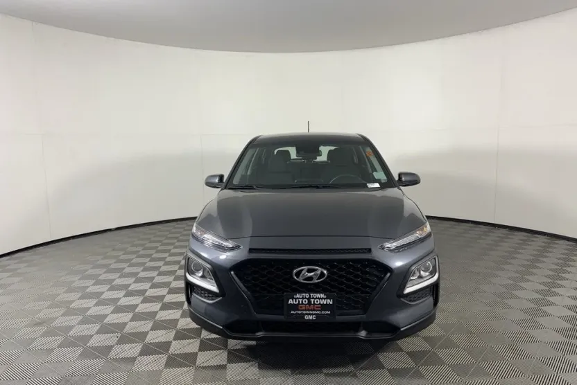 2021 Hyundai Kona SE photo 1