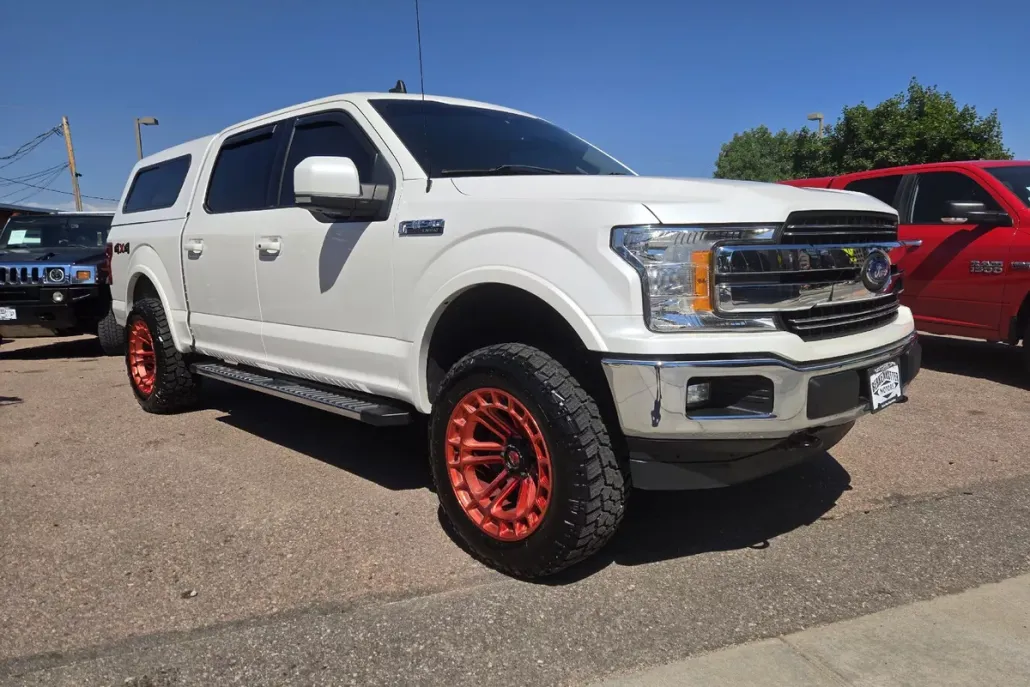 2019 Ford F-150 Lariat photo 1
