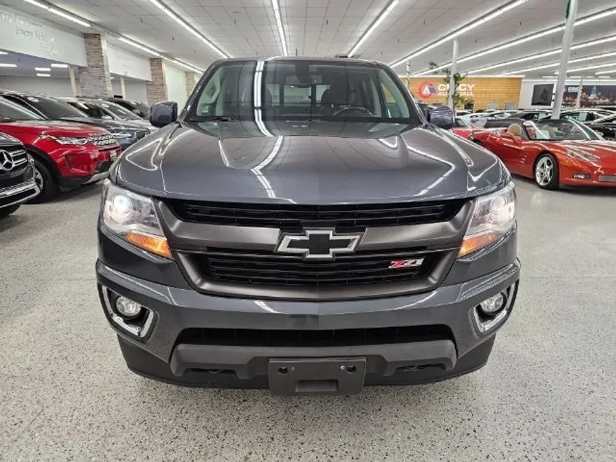 2017 Chevrolet Colorado Z71 photo 1