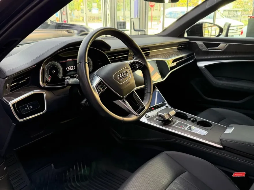 2022 Audi A6 TFSI Premium Plus photo 1