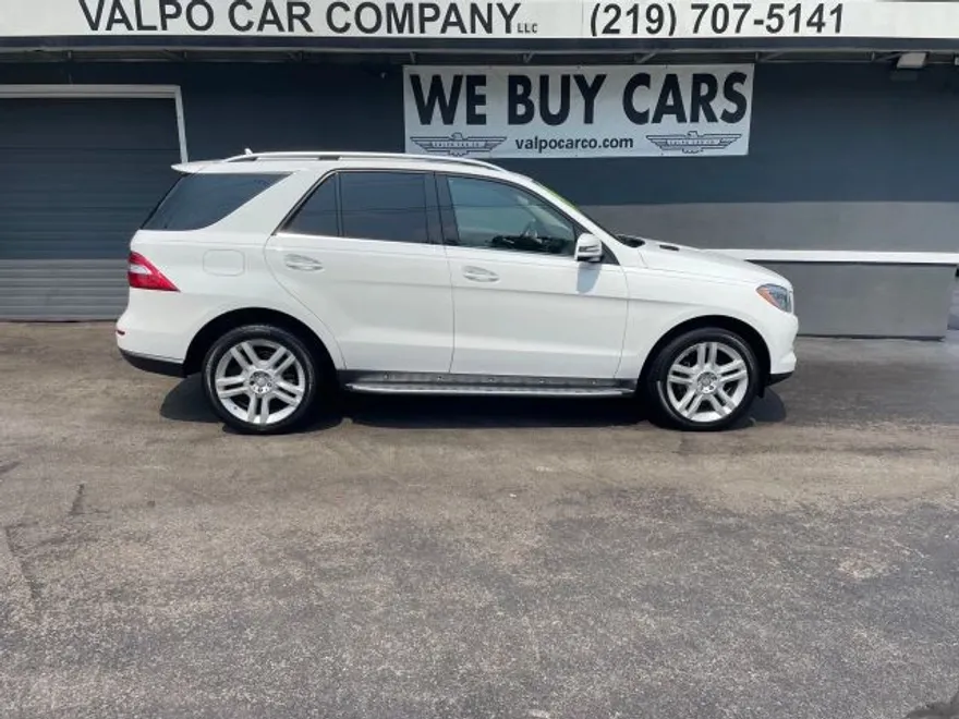 2015 Mercedes Benz ML 350 4MATIC photo 1