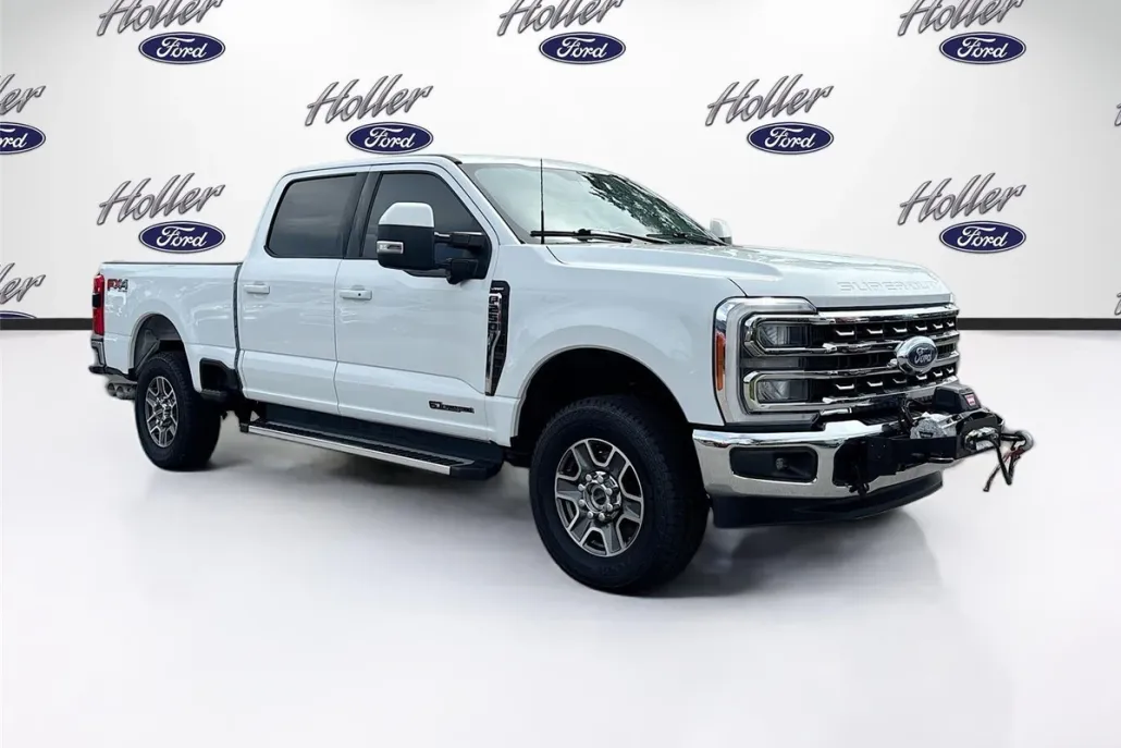 2023 Ford F-250 Lariat photo 1
