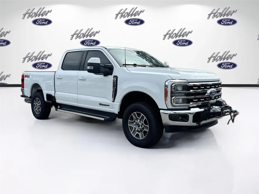 2023 Ford F-250 Lariat photo 1