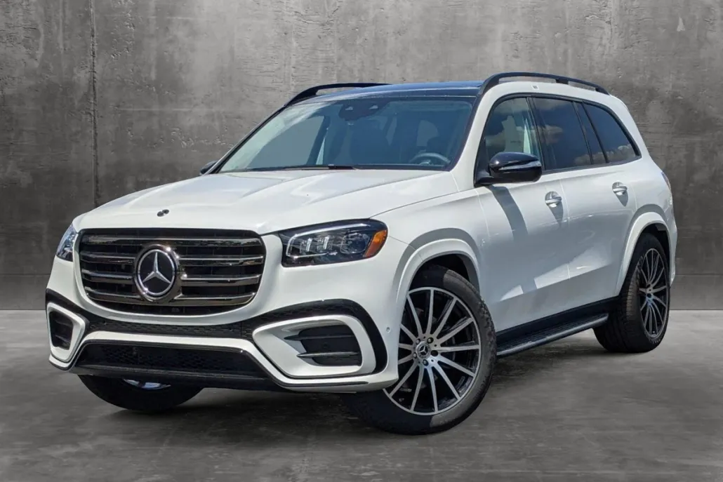 2024 Mercedes Benz GLS 580 4MATIC photo 1