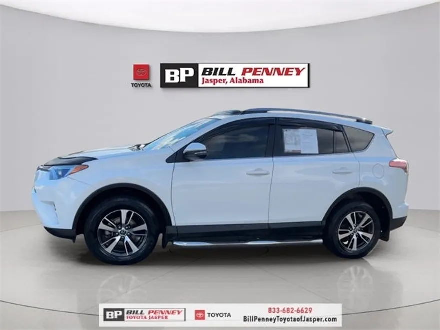 2018 Toyota RAV4 Adventure XLE photo 1