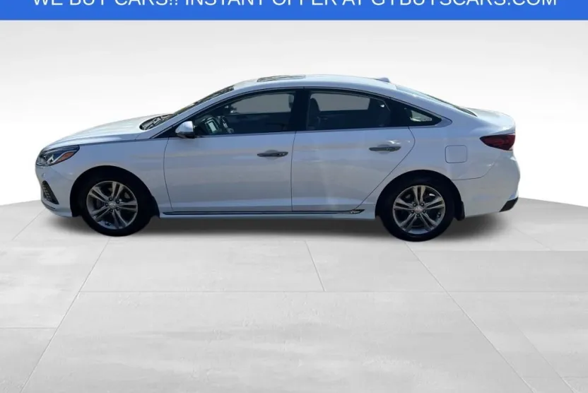 2019 Hyundai Sonata Sport photo 1