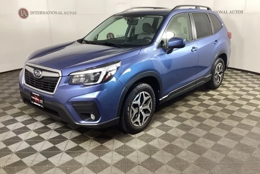 2021 Subaru Forester Premium photo 1