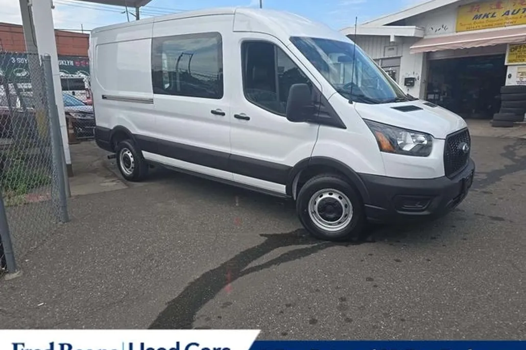 2023 Ford Transit photo 1