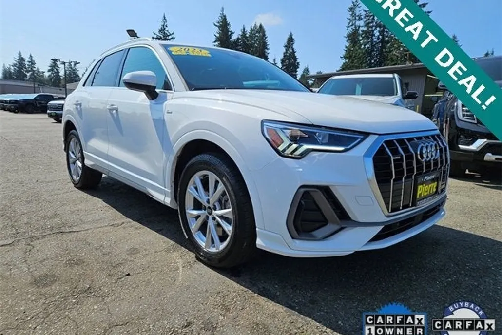 2023 Audi Q3 S line Premium photo 1