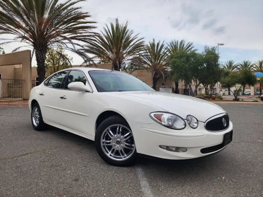 2005 Buick LaCrosse CXS photo 1