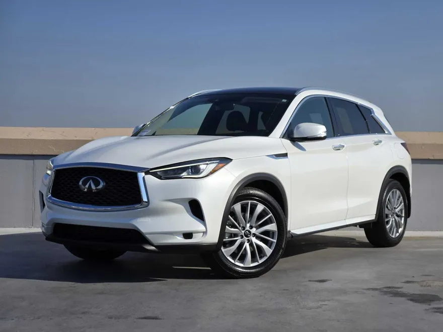 2024 Infiniti QX50 Luxe photo 1