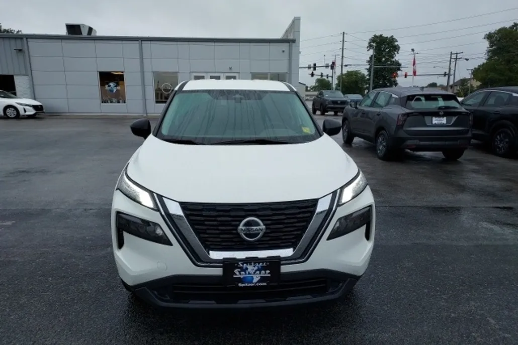 2021 Nissan Rogue S photo 1