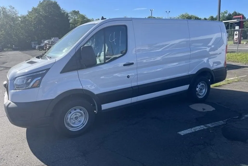 2025 Ford Transit Cargo Van photo 1
