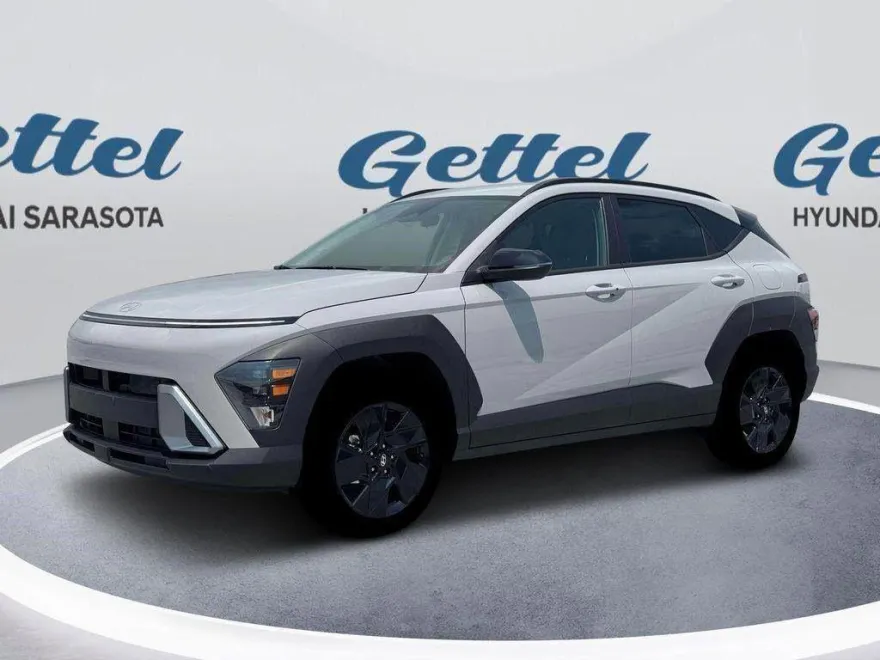 2026 Hyundai Kona SEL photo 1