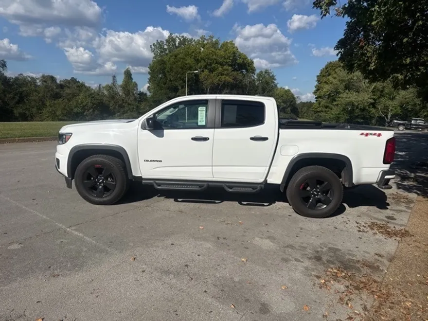 2019 Chevrolet Colorado LT photo 1