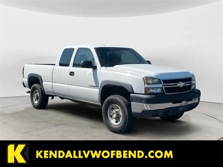 2006 Chevrolet Silverado 2500HD Work Truck photo 1