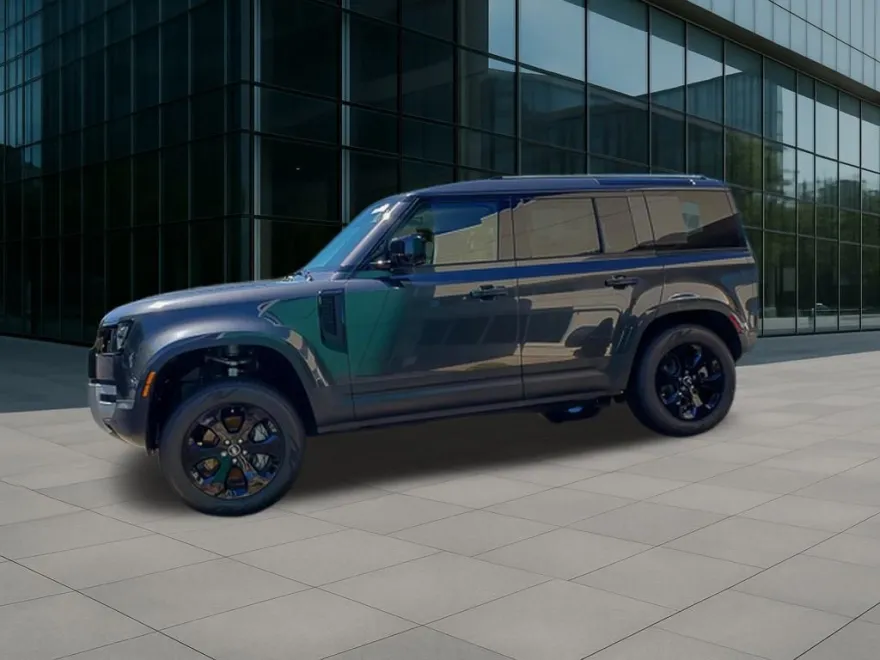 2025 Land Rover Defender 110 S photo 1