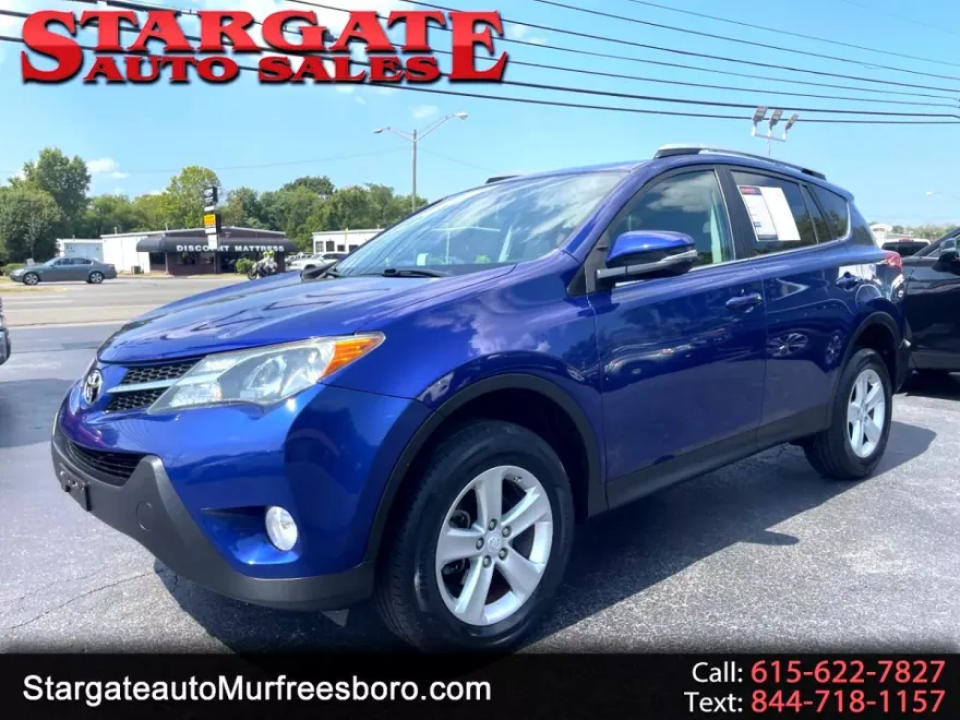 2014 Toyota RAV4 XLE photo 1