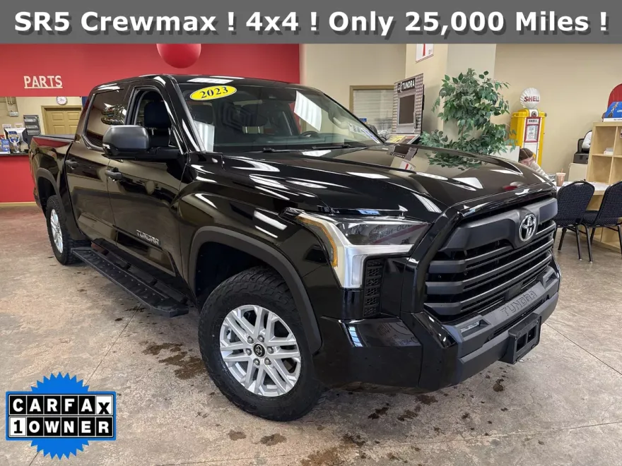 2023 Toyota Tundra SR5 photo 1