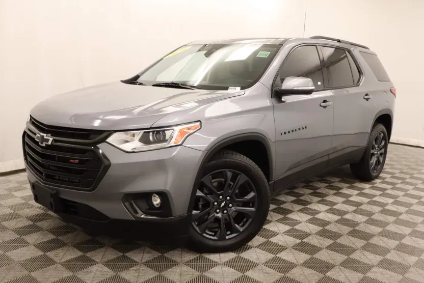 2021 Chevrolet Traverse RS photo 1