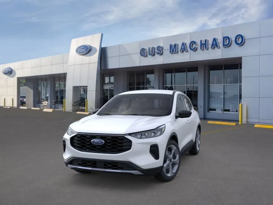 2025 Ford Escape ST-Line photo 1