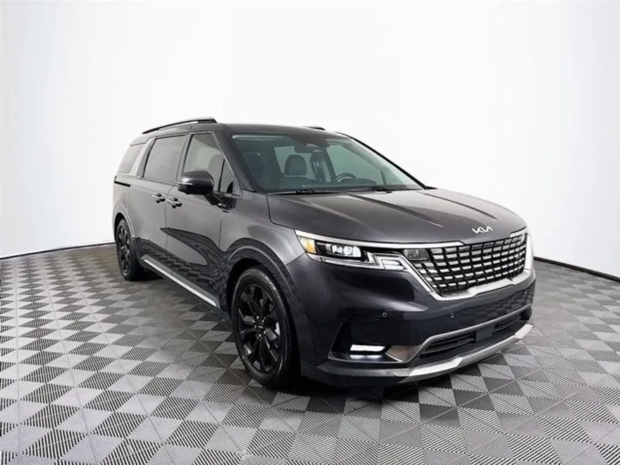 2024 Kia Carnival SX Prestige photo 1