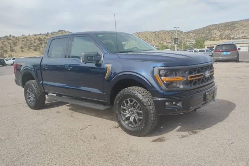 2025 Ford F-150 Tremor photo 1