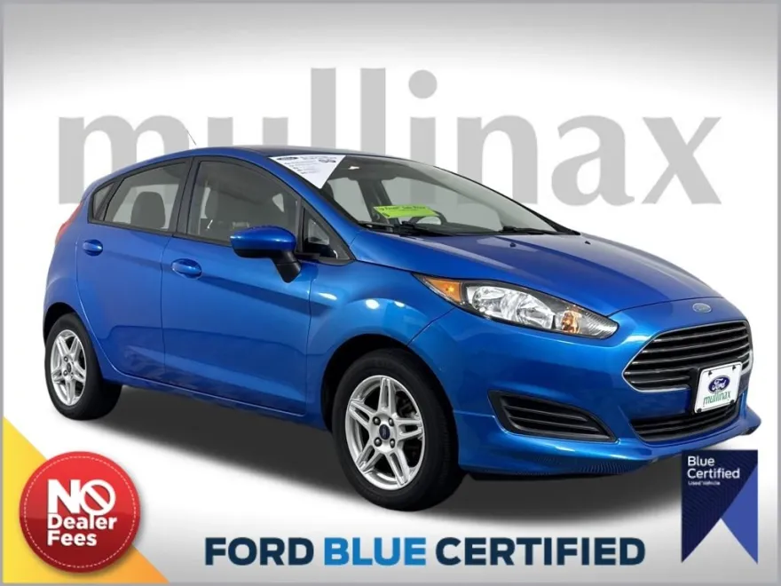 2017 Ford Fiesta SE photo 1