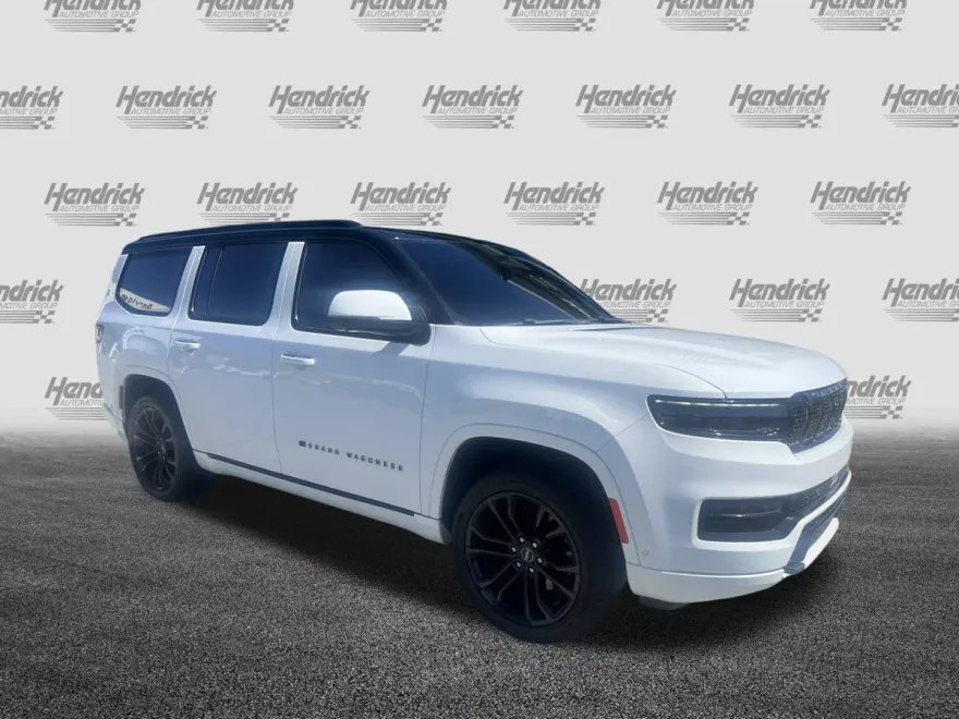 2022 Jeep Grand Wagoneer II Obsidian photo 1