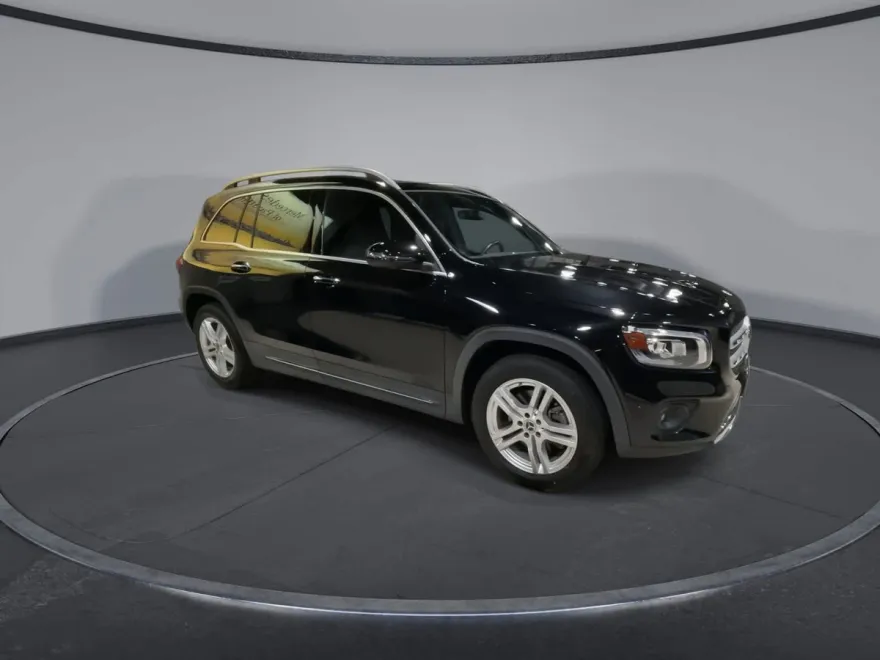 2021 Mercedes Benz GLB 250 4MATIC photo 1