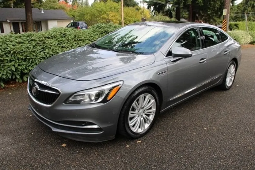 2019 Buick LaCrosse Premium photo 1