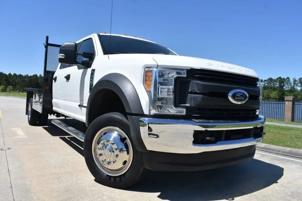 2017 Ford F-450 XL photo 1