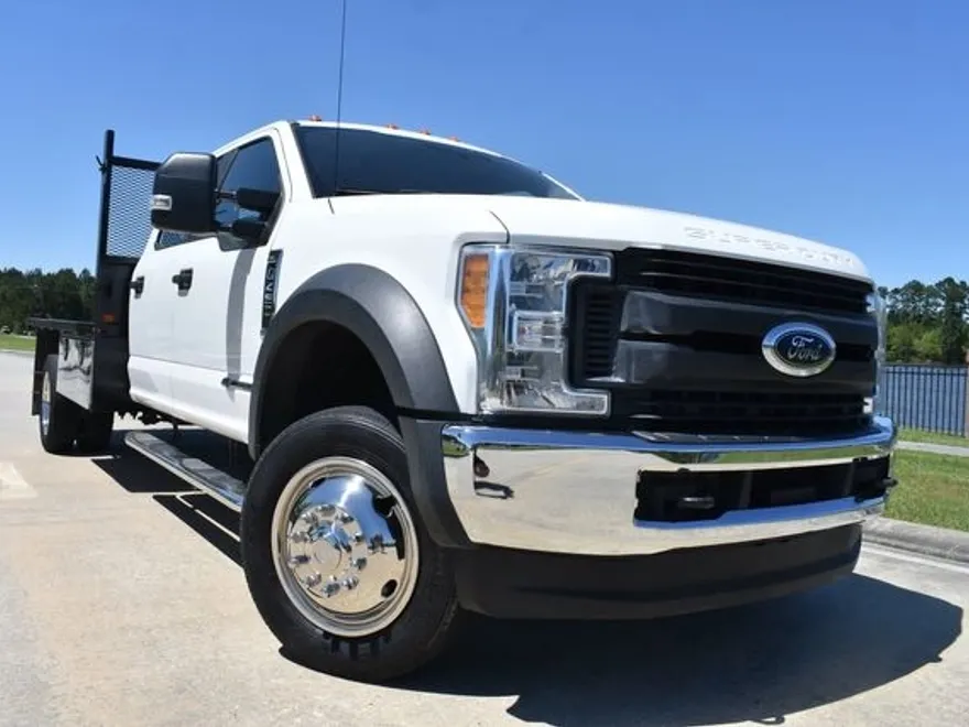 2017 Ford F-450 XL photo 1