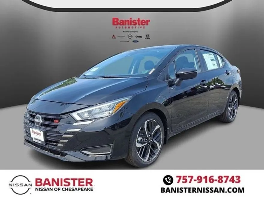 2025 Nissan Versa 1.6 SR photo 1