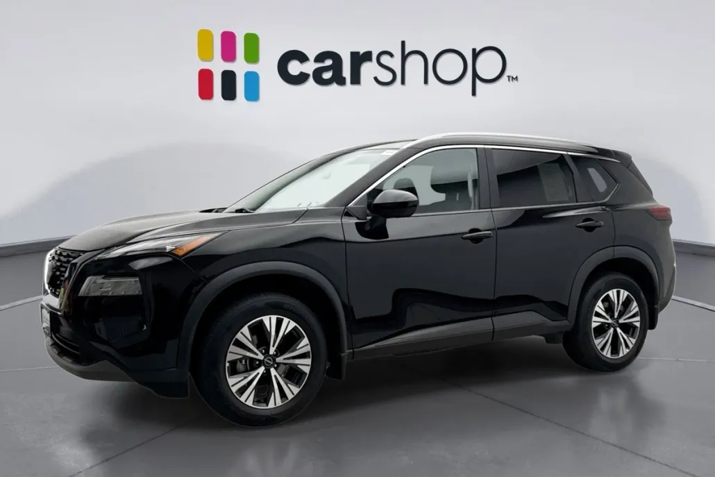 2023 Nissan Rogue SV photo 1