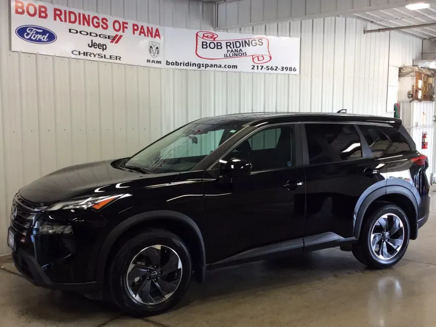 2024 Nissan Rogue SV photo 1