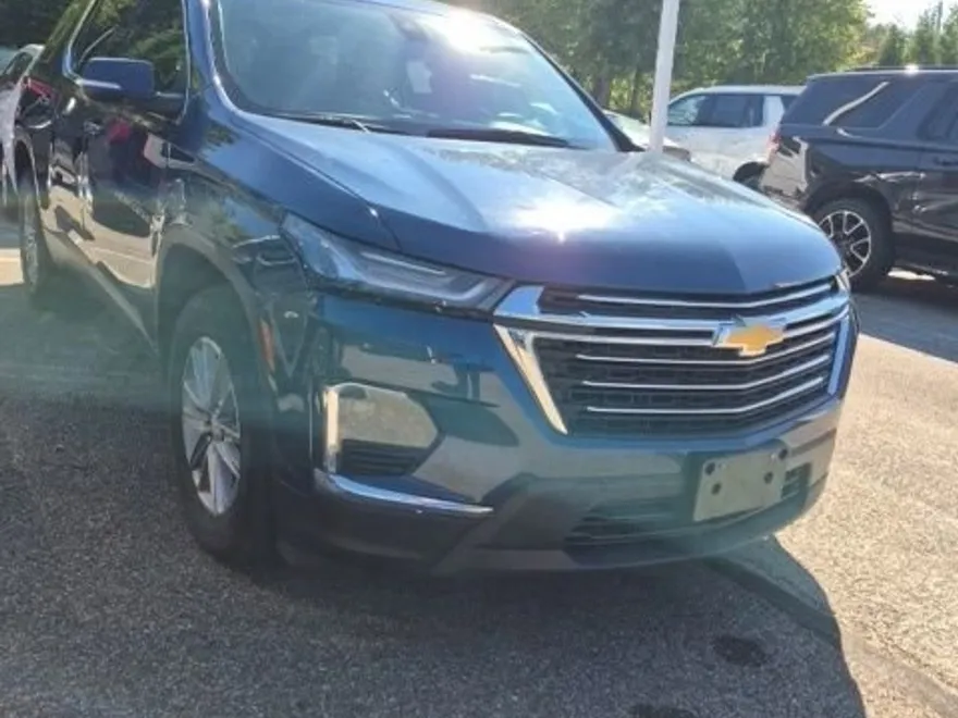 2023 Chevrolet Traverse Cloth photo 1