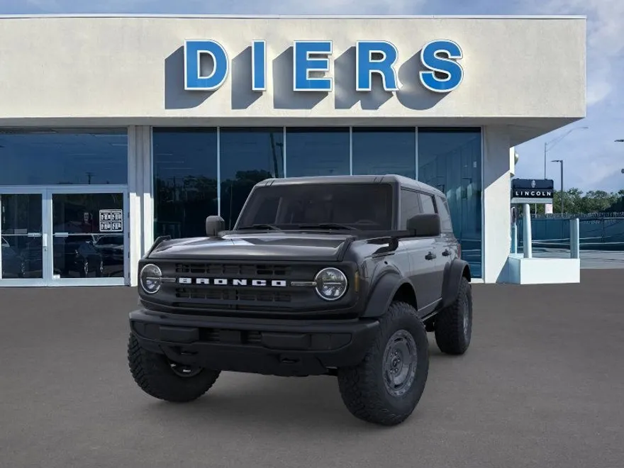 2025 Ford Bronco Base photo 1