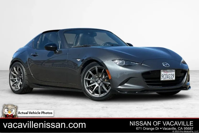 2017 Mazda MX-5 Miata Miata RF Grand Touring photo 1