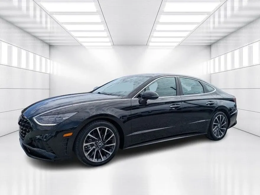 2022 Hyundai Sonata Limited photo 1