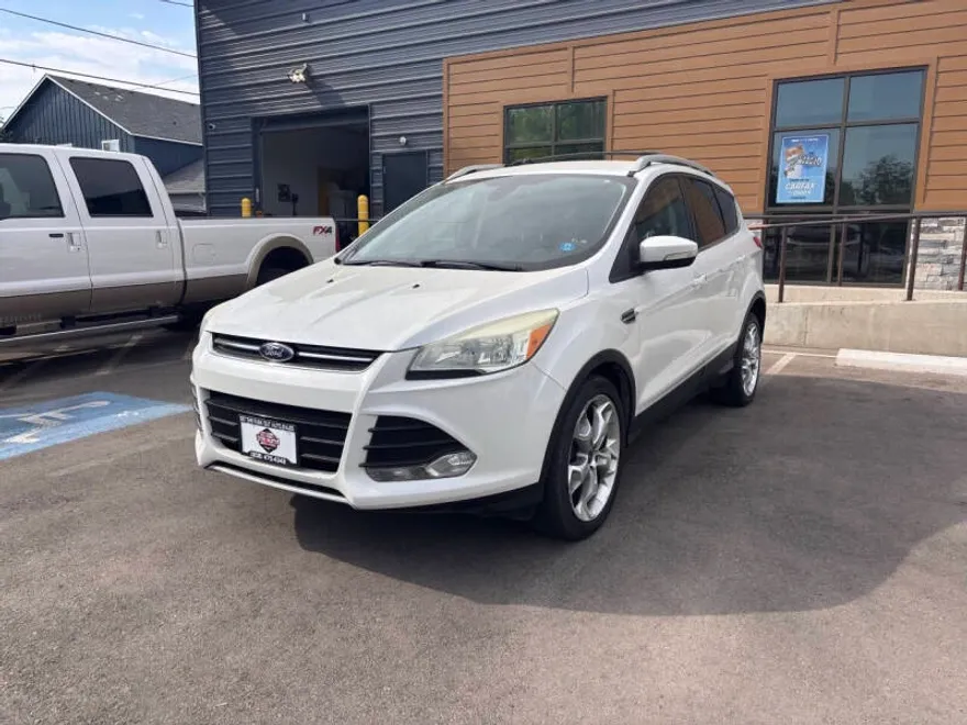 2015 Ford Escape Titanium photo 1