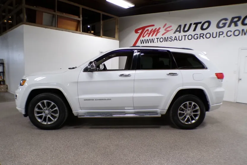 2014 Jeep Grand Cherokee Overland photo 1