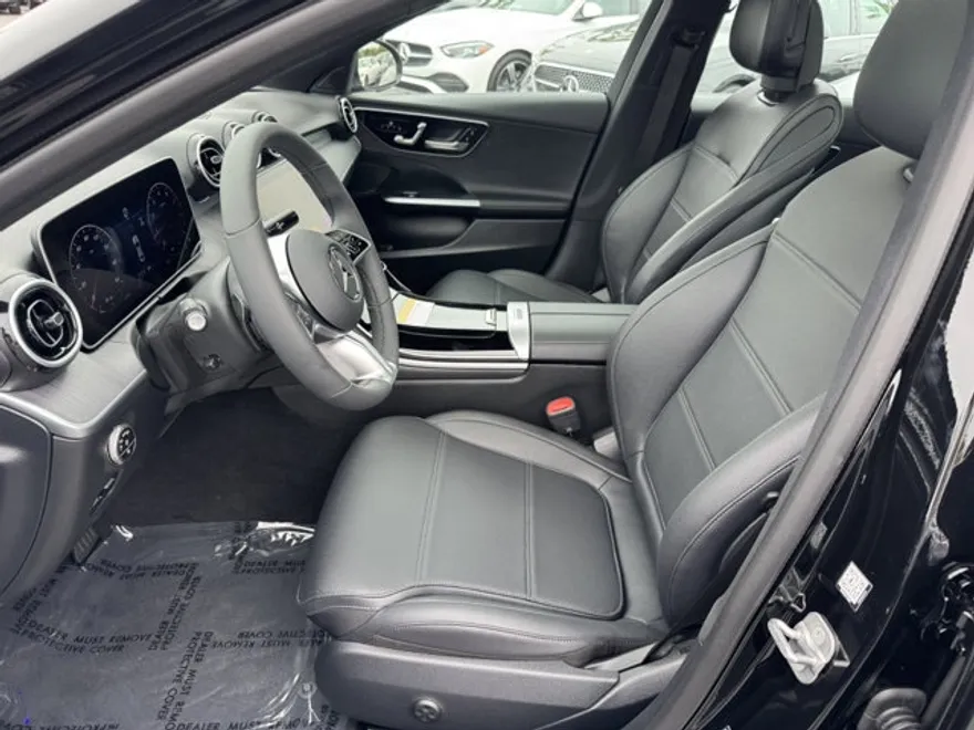 2025 Mercedes Benz C 300 4MATIC photo 1